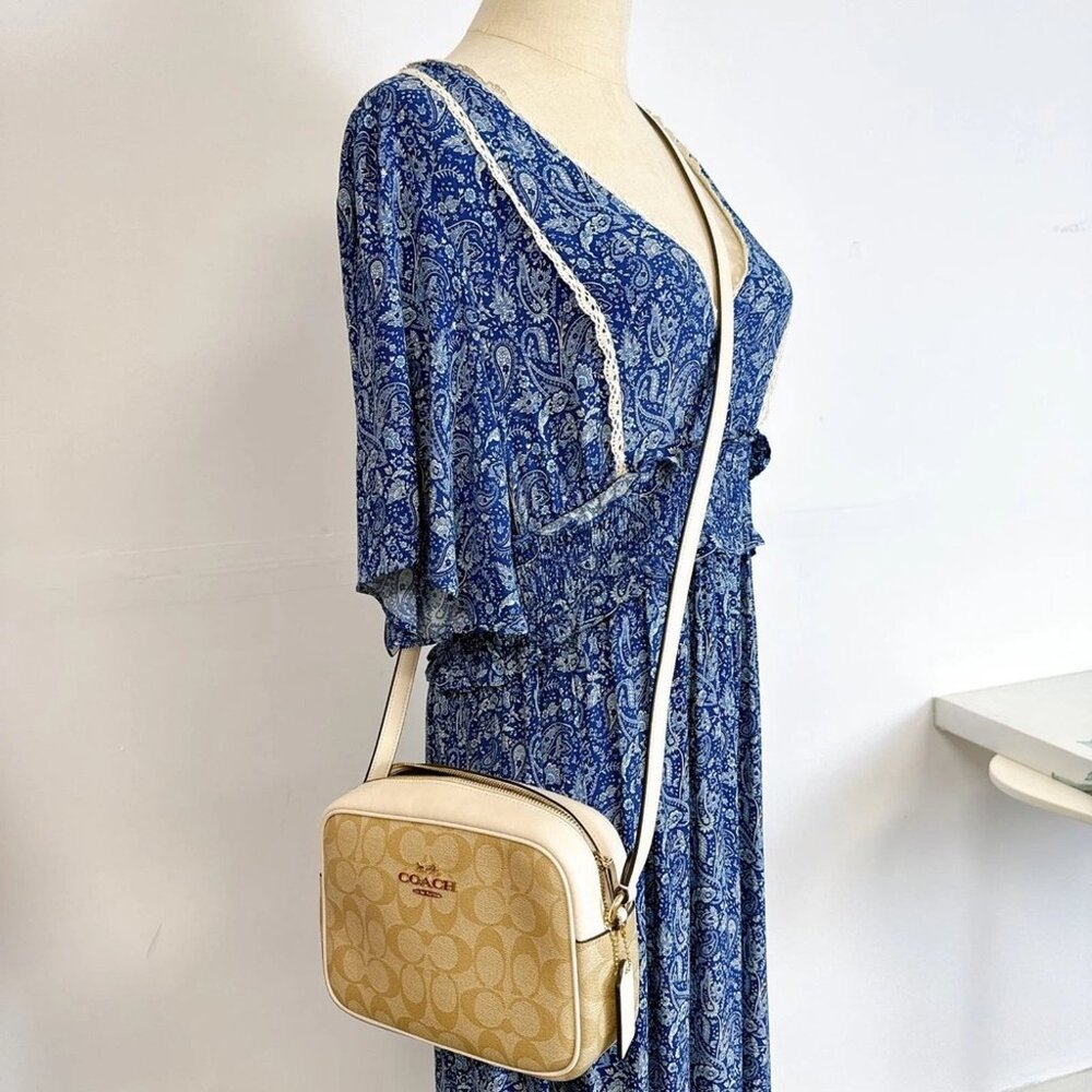 Coach CR135 Jamie Camera Bag In Signature Canvas IN LIGHT KHAKI CHALK